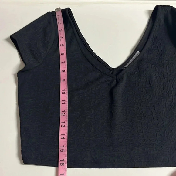 Juniors crop top bundle NWT Wild Fable Haute Monde JLo Tovia 4 juniors large top - Picture 14 of 17